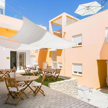 Casa Amarela Guesthouse Albufeira Exteriör bild