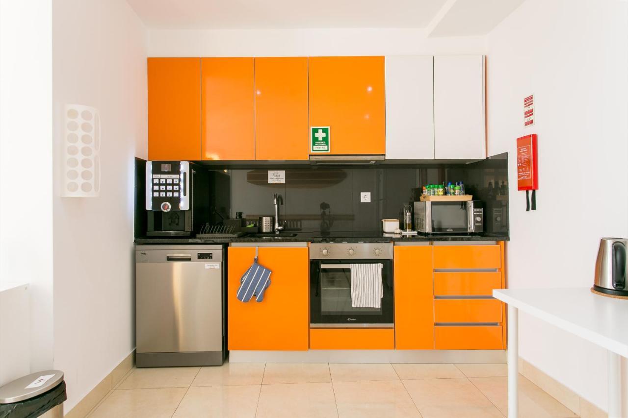 Casa Amarela Guesthouse Albufeira Exteriör bild