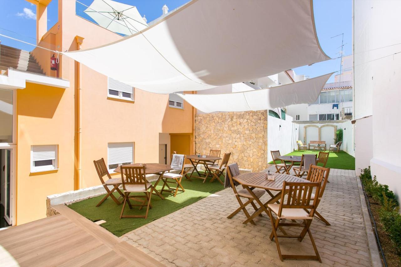 Casa Amarela Guesthouse Albufeira Exteriör bild